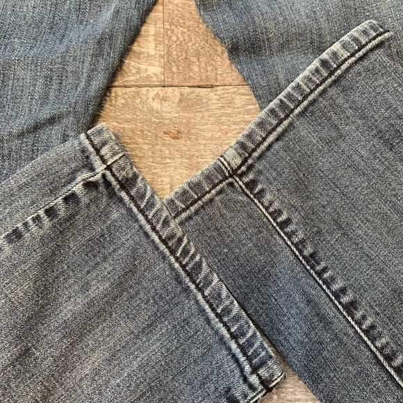 Lucky Brand 221 Original Straight Jeans - Picture 5 of 15